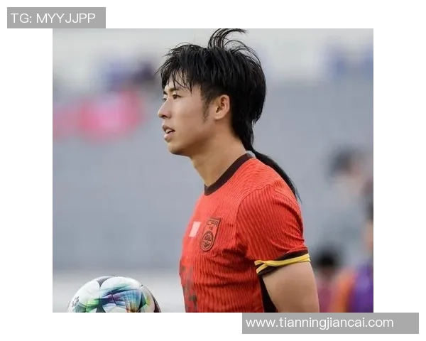 意外！津门虎记者初次泄漏汪士钦曾来沙龙试训，引发球迷热议